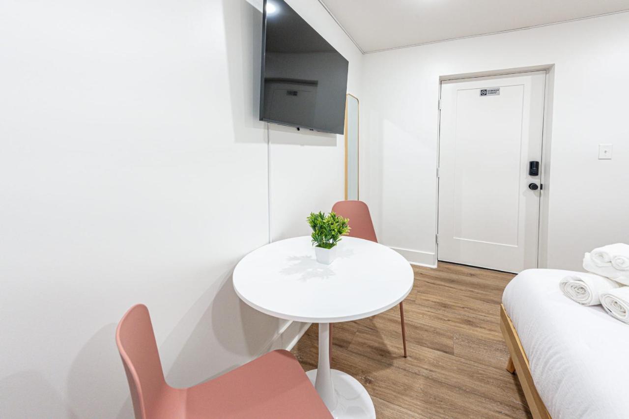Pastel Tropics Studio Apartment Galveston Luaran gambar